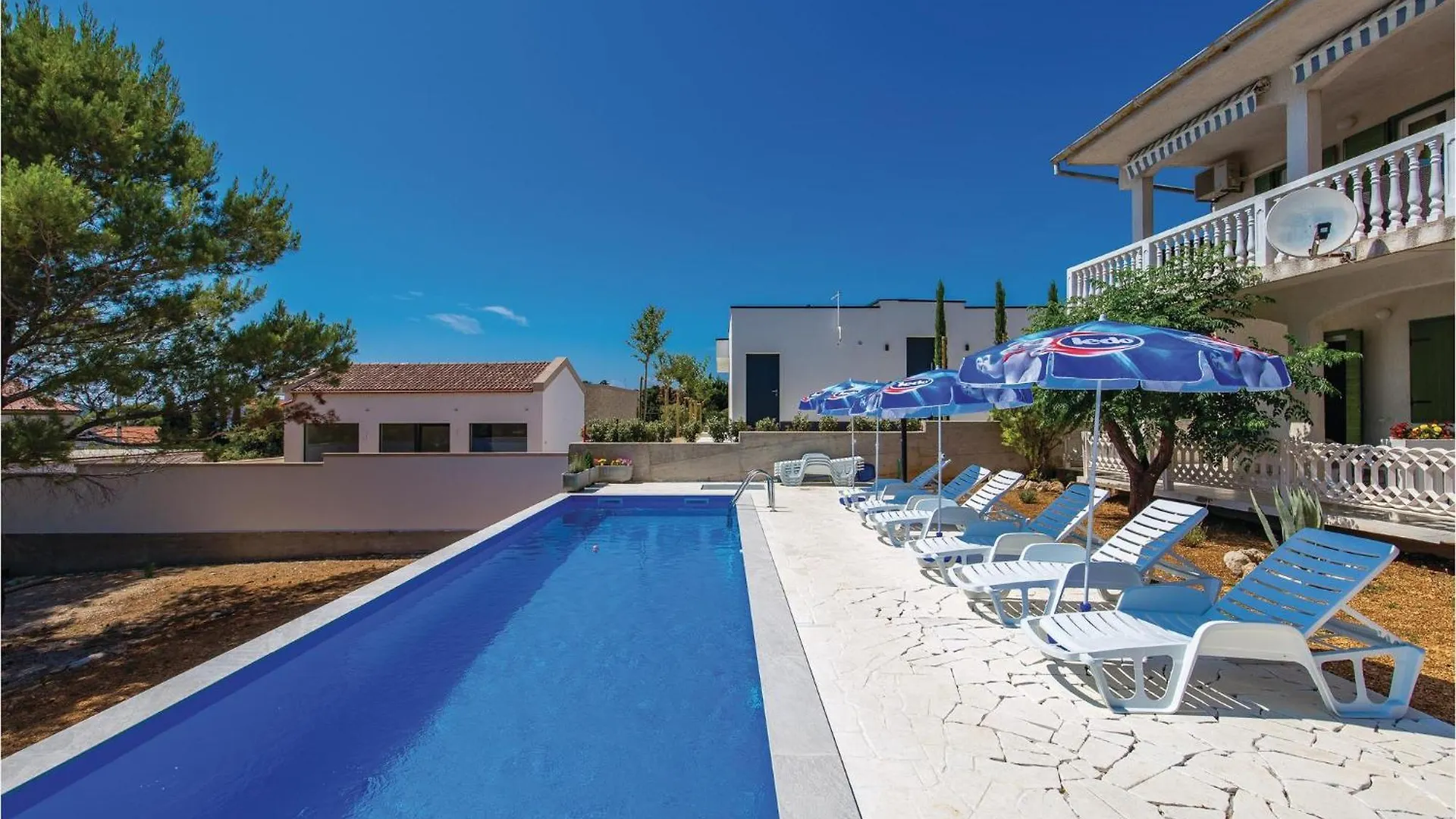 Beautiful Apartment In Barbat With Wifi Barbat na Rabu Croaţia